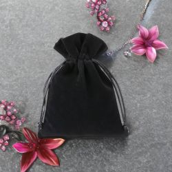 Velvet pouches 6 x 8 cm - black Black bags