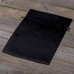 Satin bags 22 x 30 cm - black Large bags 22x30 cm