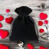 Velvet pouches 6 x 8 cm - black Velvet pouch