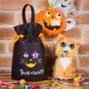 Nonwoven bags, sized 22 x 32 cm, printed with Halloween text Woreczki na Halloween