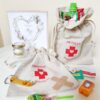 Pouches like linen with printing 15 x 20 cm - natural / Hangover kit Medium bags