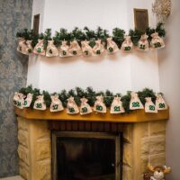 Advent calendar jute bags sized 12 x 15 cm - natural bright colour + green numbers All products