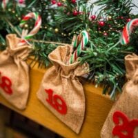 Advent calendar jute pouches sized 12 x 15 cm - light brown + red numbers Gift wrapping