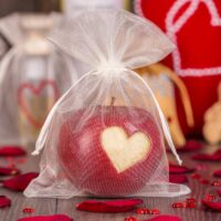 Organza bags 15 x 20 cm - ecru Valentine's Day