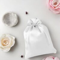 Satin bags 22 x 30 cm - white Baptism