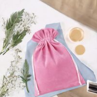 Velvet pouches 15 x 20 cm - light pink Baptism