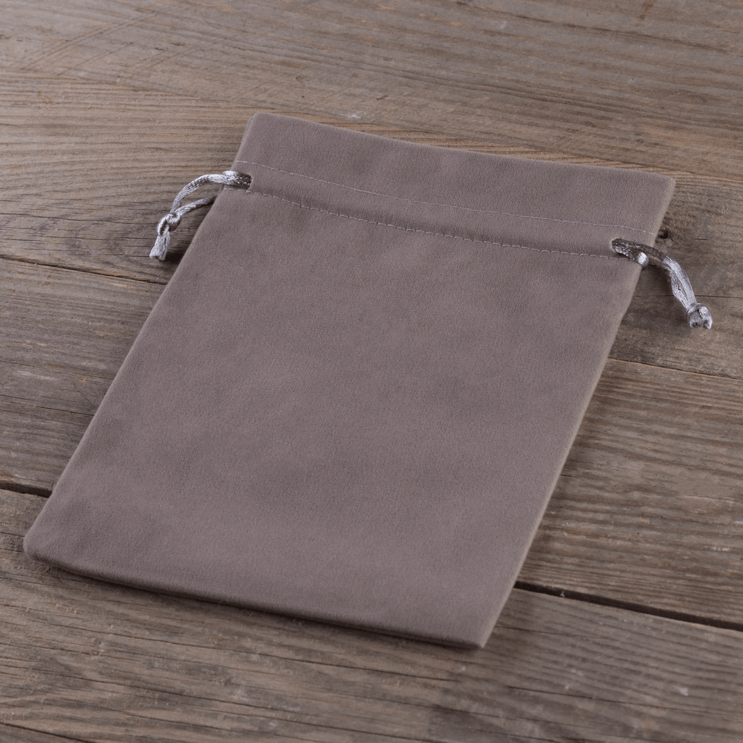 Velvet pouches 15 x 20 cm - silver Christmas bag