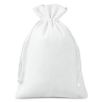 Velvet pouches 15 x 20 cm - white Medium bags 15x20 cm