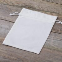 Velvet pouches 15 x 20 cm - white Baptism